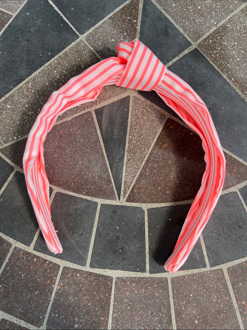Vineyard Vines Neon Pink-Orange Striped Knot Headband